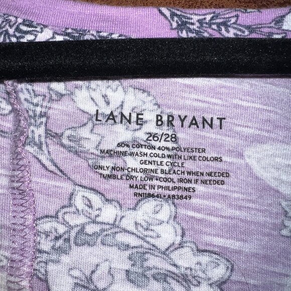 Lane Bryant 26/28 Lilac Floral Short-Sleeve Tee – Soft Cotton Blend - Picture 2 of 3